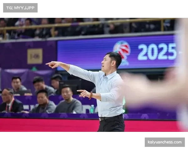 北京控股主场不敌辽宁 张庆鹏战术体系仍在磨合